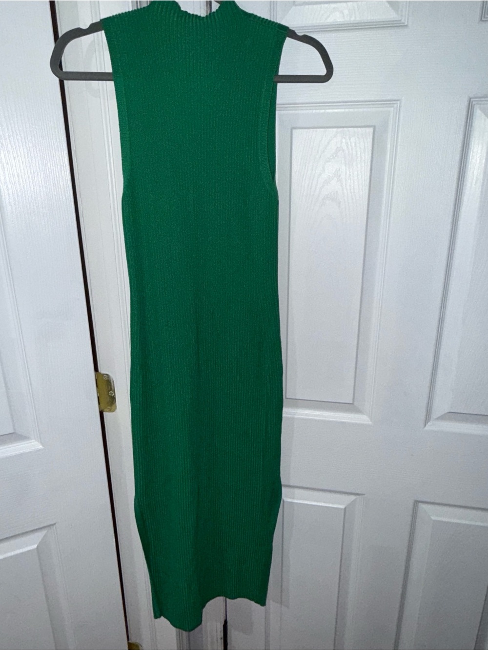 Sleeveless Ribbed Midi Dress in Emerald Green